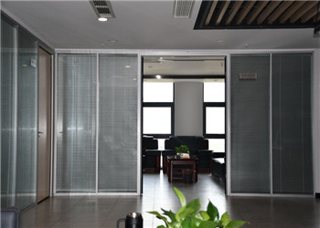 業(yè)主欠費(fèi)但物業(yè)公司仍應(yīng)履行消防設(shè)施管理義務(wù)